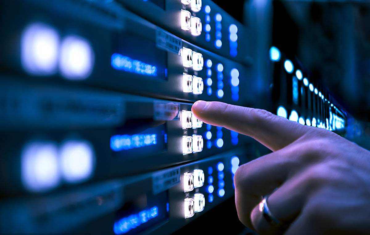 計(jì)算機(jī)專業(yè)畢業(yè)生的職業(yè)選擇 為何軟件開發(fā)熱，硬件開發(fā)冷？